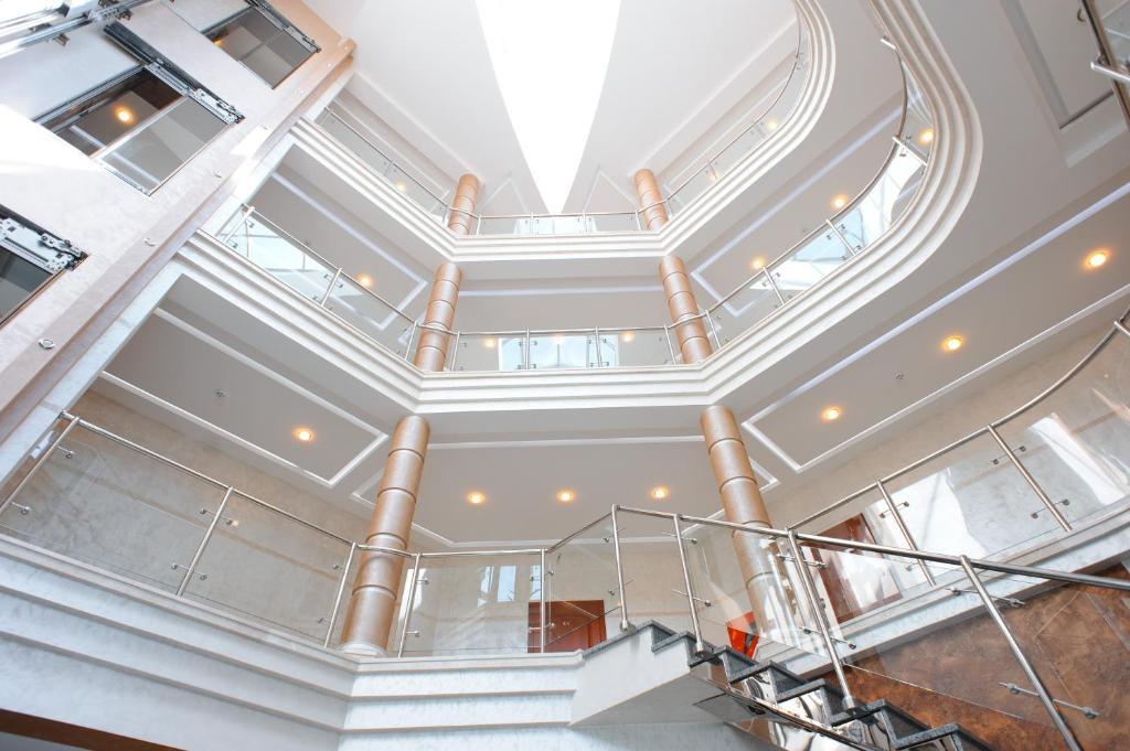 Karpaty Hotel 후스트 외부 사진